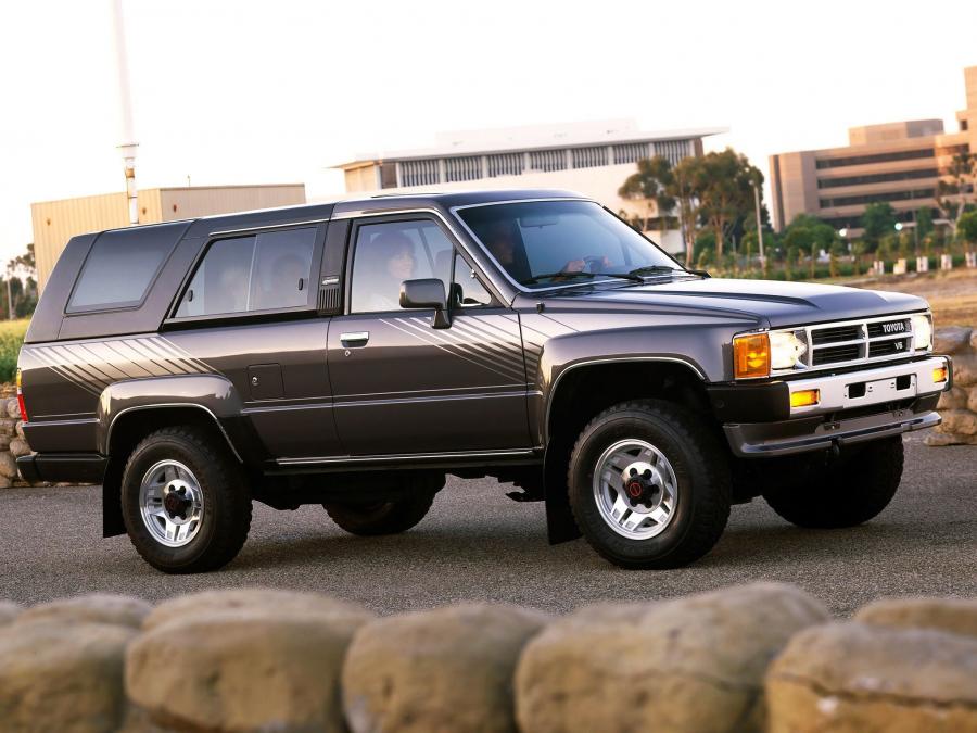  Toyota 4Runner 1986 года  (фото 10 из 12)